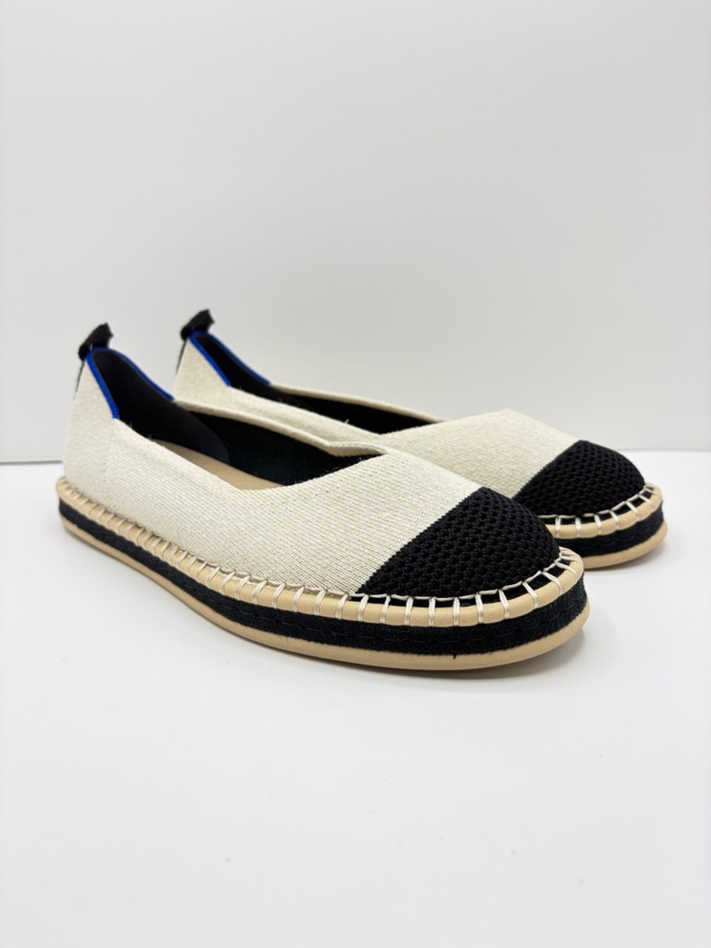 Rothy's Women’s Size 9 Black and Cream Espadrille Boardwalk Flats Summer Slip On